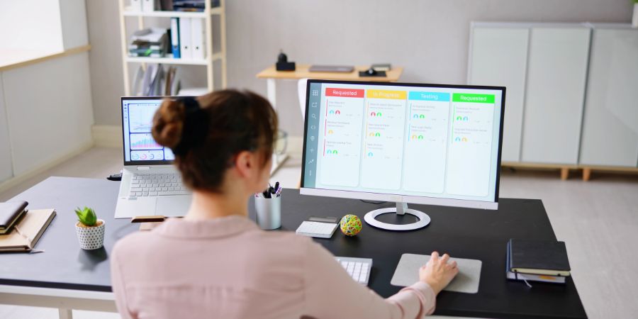 các phần mềm quản lý nhân viên